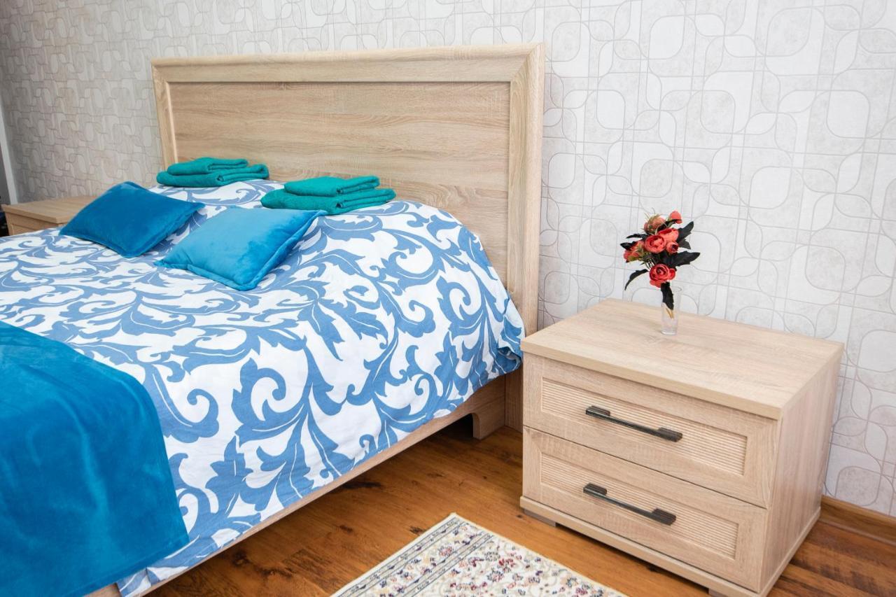 Comfortable Apartment In The Golden Square. Almaty Eksteriør bilde